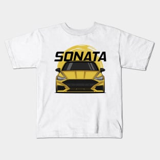 Front Yellow Sonata Sedan 8 Gen Kids T-Shirt